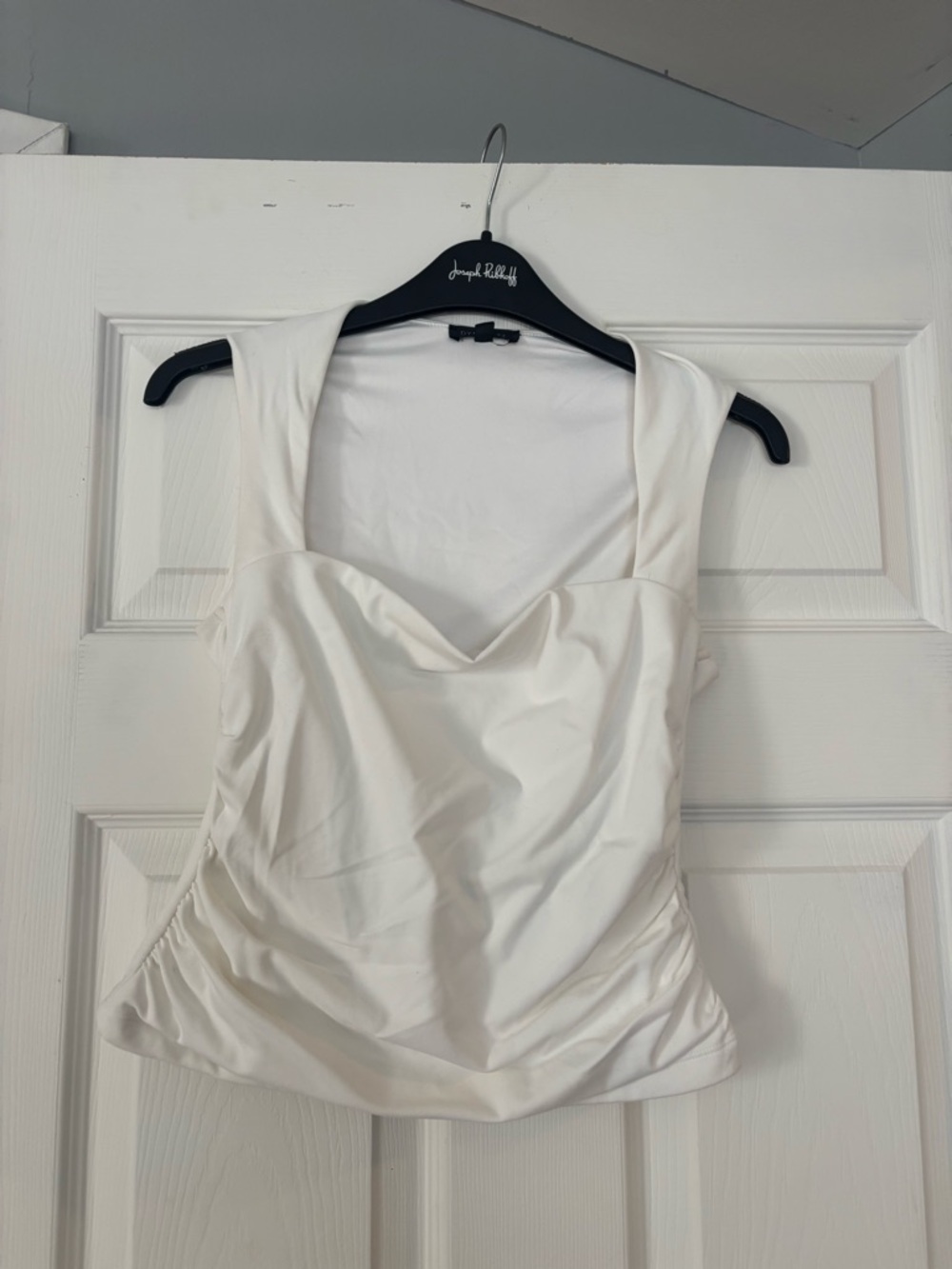 White tank